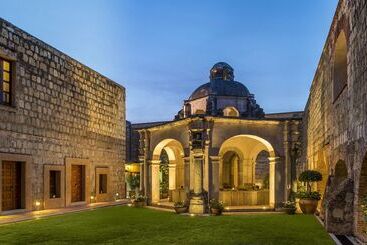 هتل Quinta Real Oaxaca