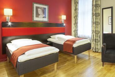 هتل Scandic Holberg
