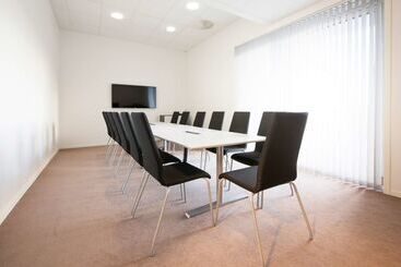 هتل Scandic Park Sandefjord