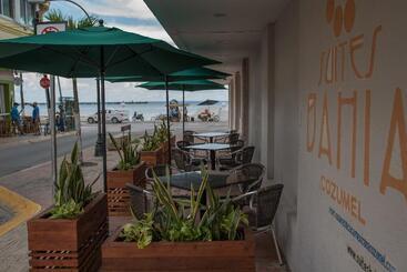 هتل Suites Bahia