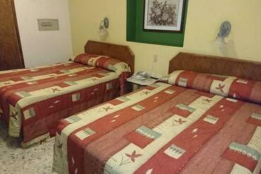 هتل Suites Kino