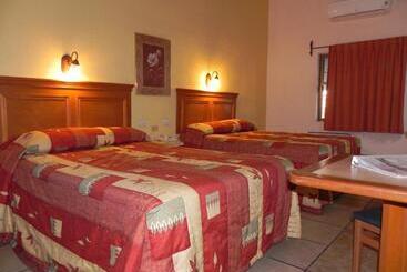 هتل Suites Kino