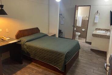 هتل Suites Kino