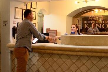 هتل Suites Kino