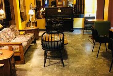 هتل Suites Kino