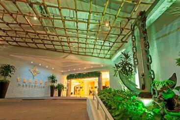 هتل Tesoro Manzanillo All Inclusive