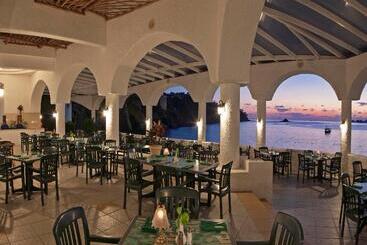 هتل Tesoro Manzanillo All Inclusive
