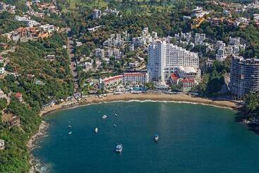 هتل Tesoro Manzanillo All Inclusive