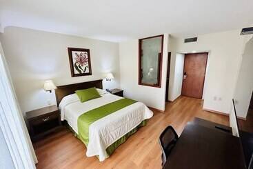هتل Villa Florida Córdoba