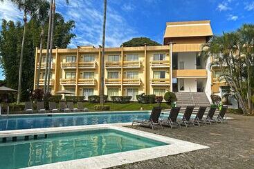 هتل Villa Florida Córdoba