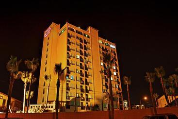 هتل Villa Marina