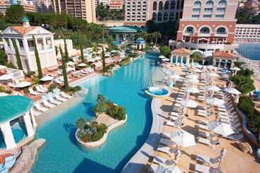 Monte Carlo Bay Hotel & Resort