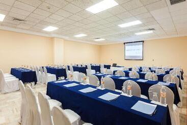 استراحتگاه Barcelo Puerto Vallarta  All Inclusive