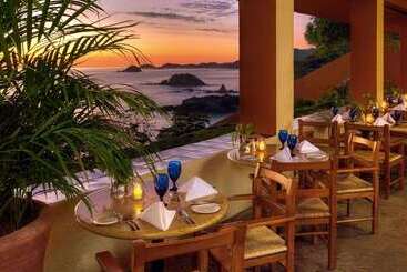 منتجع Las Brisas Ixtapa