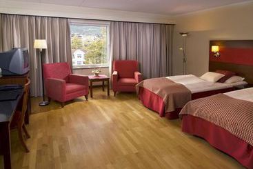 هتل Scandic Park Drammen