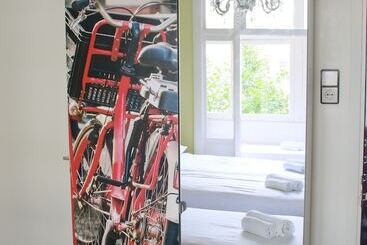 Bicycle Hotel Amsterdam