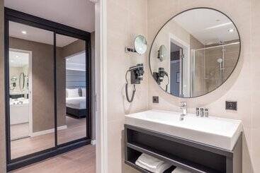 Boutique Hotel Corona