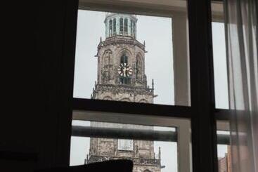Boutique Hotel De Doelen