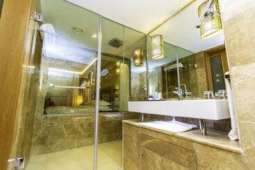 هتل Abuja Continental