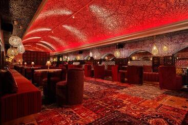 Clayton Hotel Amsterdam American
