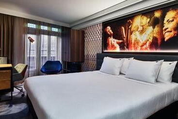 Clayton Hotel Amsterdam American
