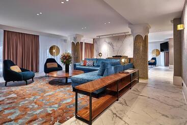 Clayton Hotel Amsterdam American