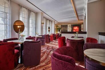 Clayton Hotel Amsterdam American