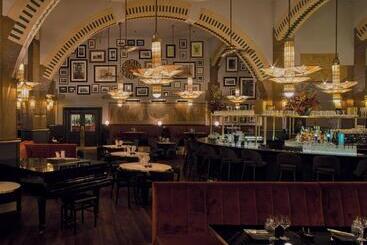 Clayton Hotel Amsterdam American