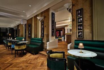 Clayton Hotel Amsterdam American