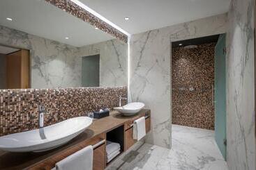 Clayton Hotel Amsterdam American