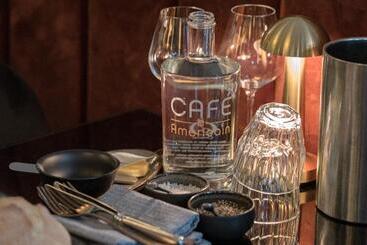 Clayton Hotel Amsterdam American