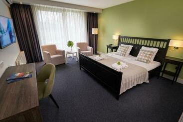 호텔 Amrâth  & Thermen Born Sittard