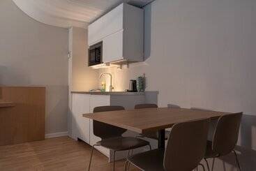 هتل City Living Sentrum