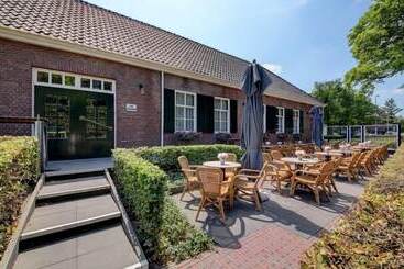 ホテル De Postelse Hoeve