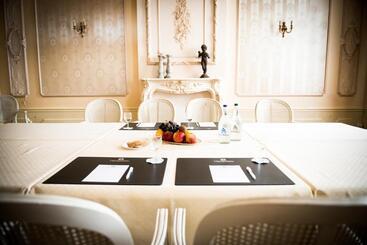 Hampshire Hotel – Voncken Valkenburg