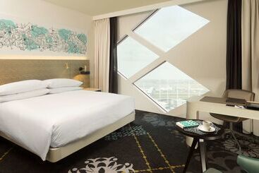 هتل Hilton Amsterdam Airport Schiphol