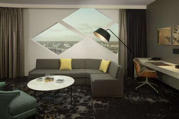 هتل Hilton Amsterdam Airport Schiphol