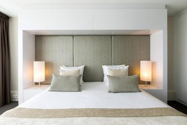 هتل Holiday Inn Eindhoven Centre, An Ihg