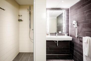 هتل Holiday Inn Eindhoven Centre, An Ihg