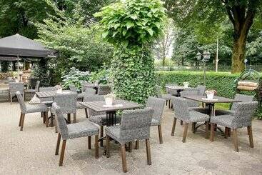 ホテル Ibis Tilburg