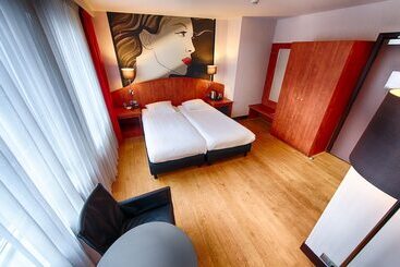 Leonardo Hotel Utrecht City Center