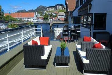 هتل Maritim Fjord