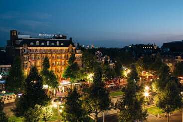 هتل NH Amsterdam Schiller