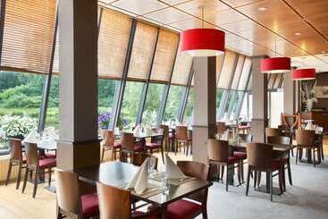 هتل NH Capelle Rotterdam
