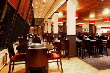 هتل NH Capelle Rotterdam