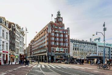 هتل NH Collection Amsterdam Flower Market