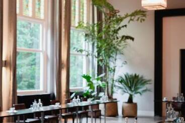 Hotel Park Centraal Den Haag, Part Of Sircle Collection