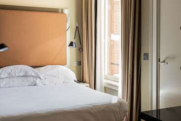 هتل Roemer Amsterdam