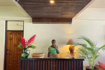 هتل Santo Vanuatu