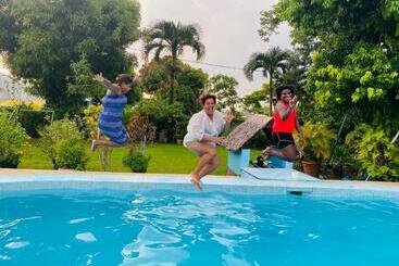 هتل Santo Vanuatu